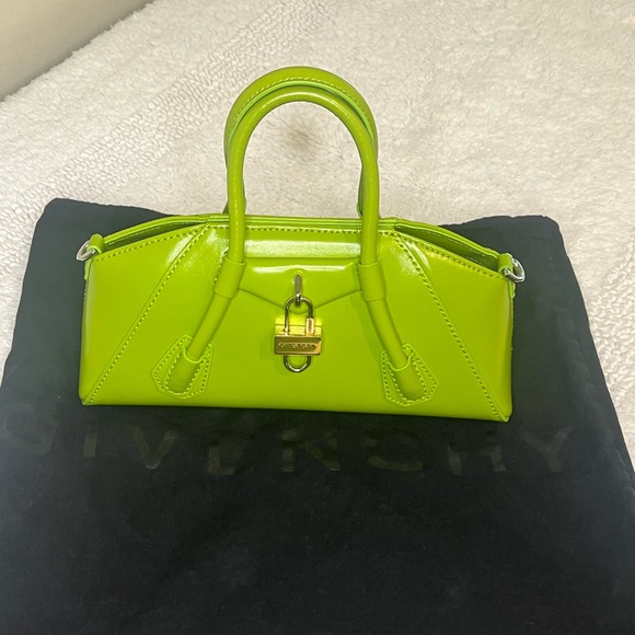 Givenchy Handbags - Givenchy Mini Antigona Lock Bag – Neon Green / Lime – Excellent Condition